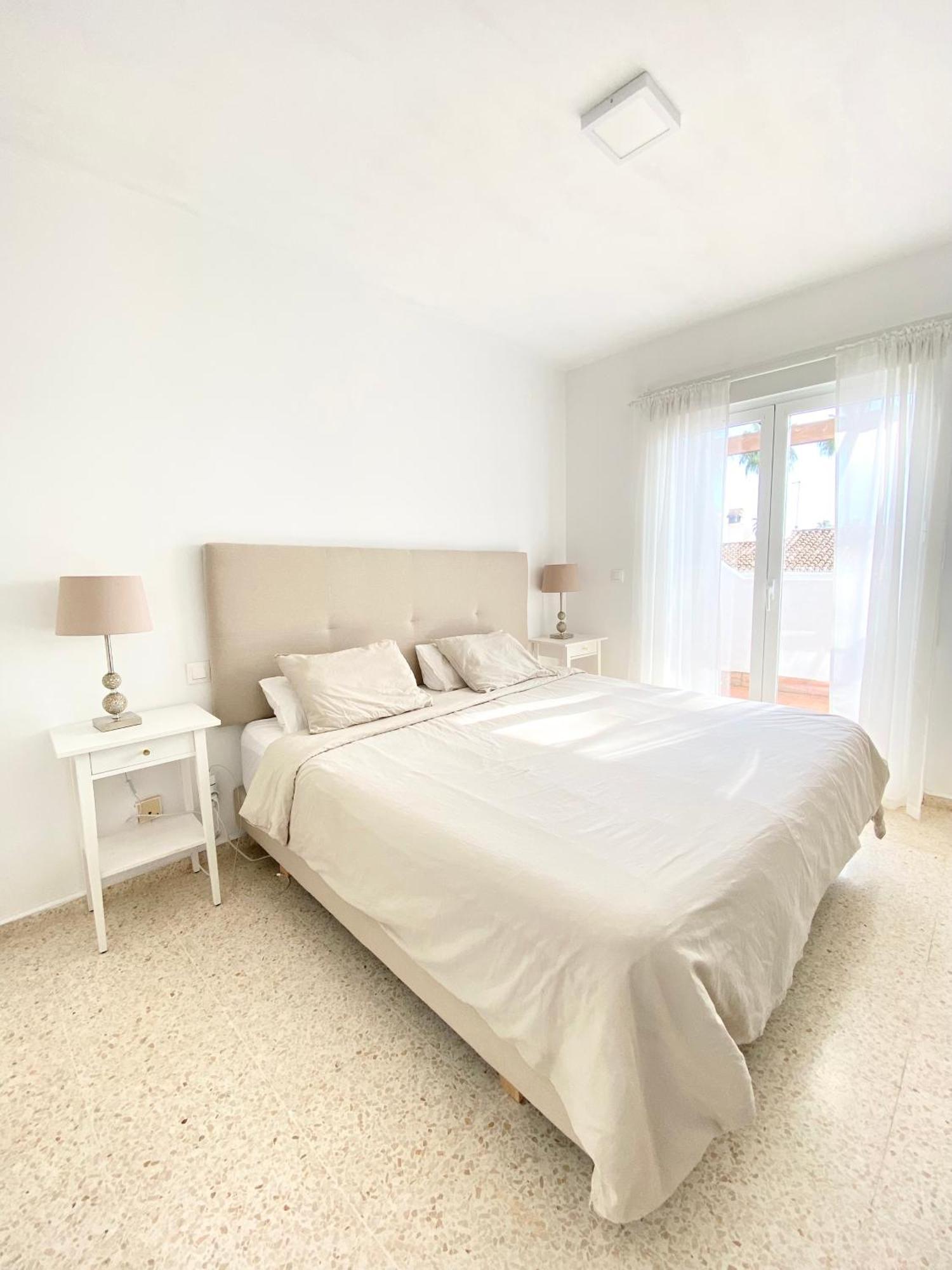 Villa Townhouse W/Sea View & Garden Estepona Exterior foto